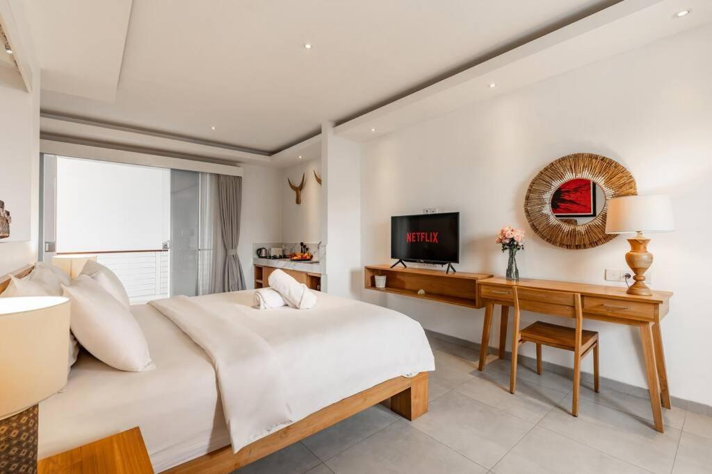 Stylish 1 Bd Pvt W Shared Kitchen And Pool Apartemen *